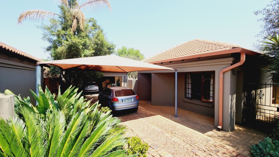 3 Bedroom Property for Sale in Melodie North West